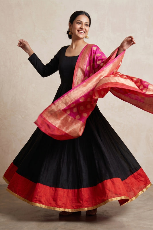 BLACK & CRIMSON KURTA SET